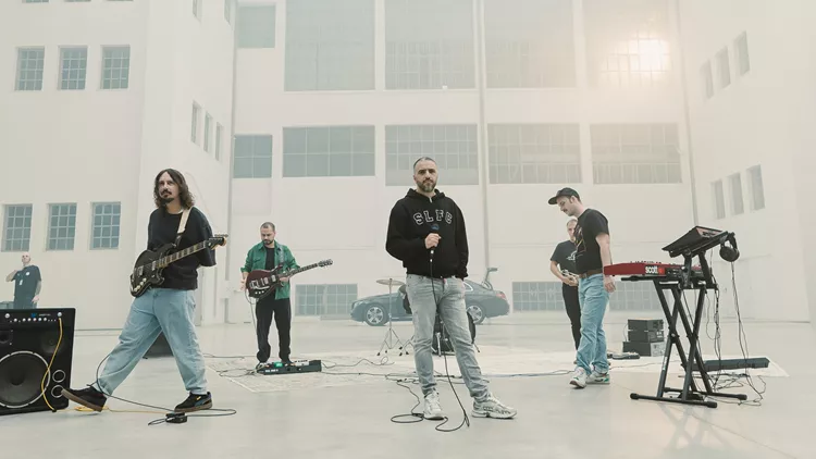 “Σπασμένη Φλέβα”: Το νέο video clip του ΛΕΞ κυκλοφόρησε