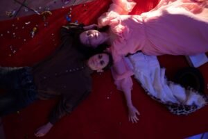 «Η πιο δυνατή» του Α. Στρίντμπεργκ – Μια περφόρμανς στο ΜΠΑΓΚΕΙΟΝ από 3 Νοεμβρίου